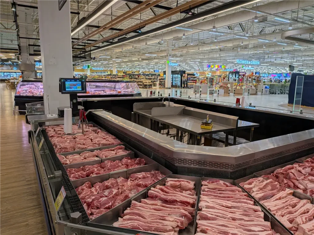 Fresh meat counter at Big C Extra Pattaya Klang supermarket